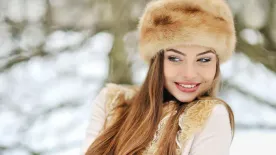 Íme a szezon legstílusosabb téli sapkái – Ezekkel még a legegyszerűbb szett is A-listássá válik