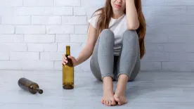 Ismerd fel időben: ezek a tünetek utalnak alkoholproblémára