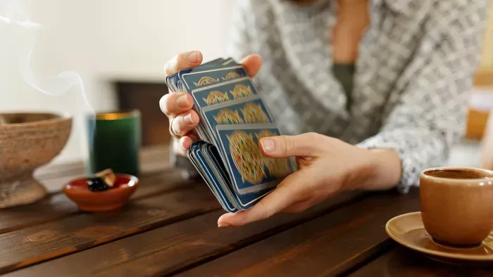 A cigánykártya titka és hagyománya – Kártyavető suli 6. rész