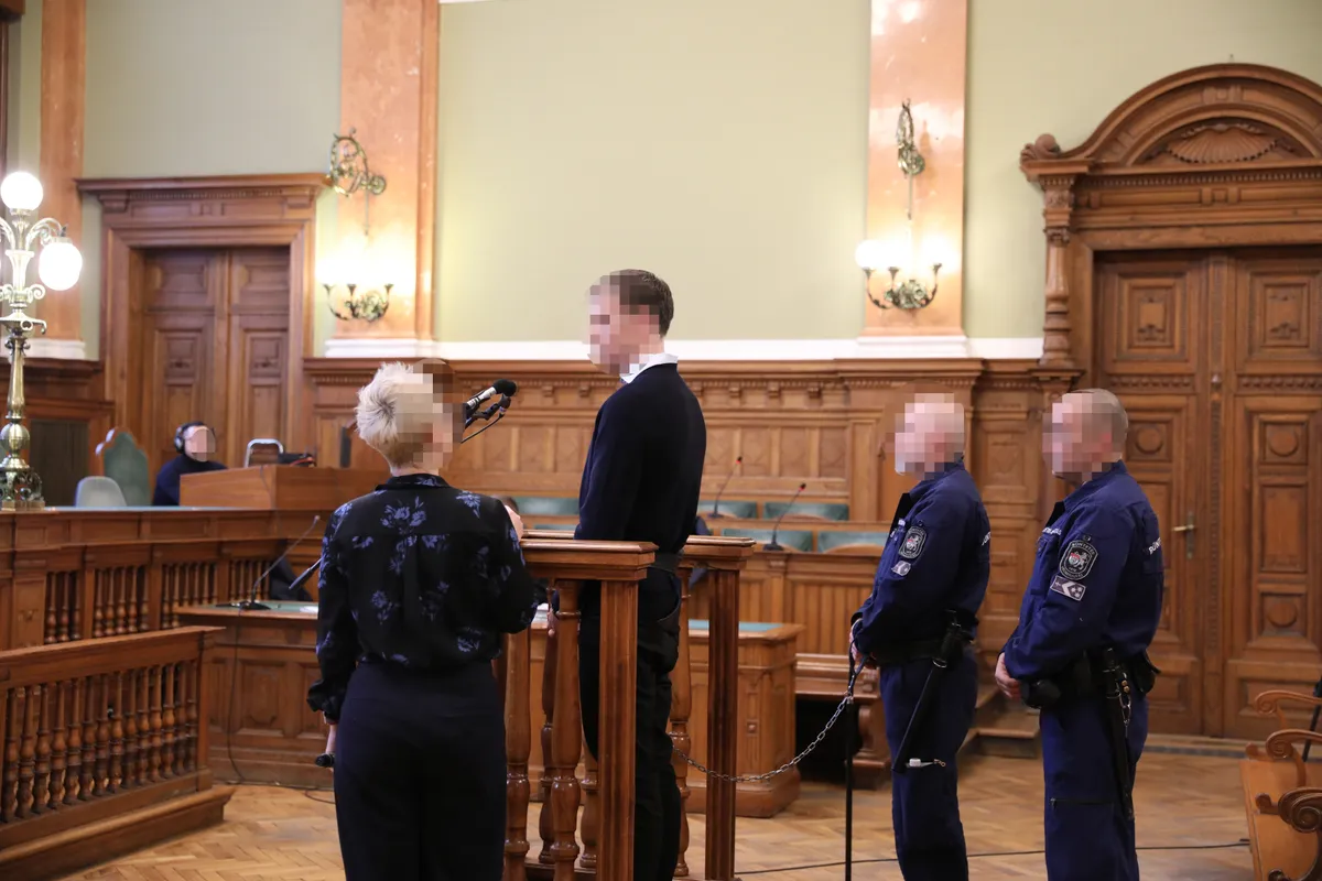  Mackenzie-ügy tárgyalása 2025_12_17