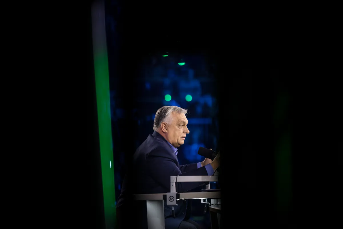 Orbán Viktor a Karmelita kolostorban adott interjút Lentulai Krisztiánnak.