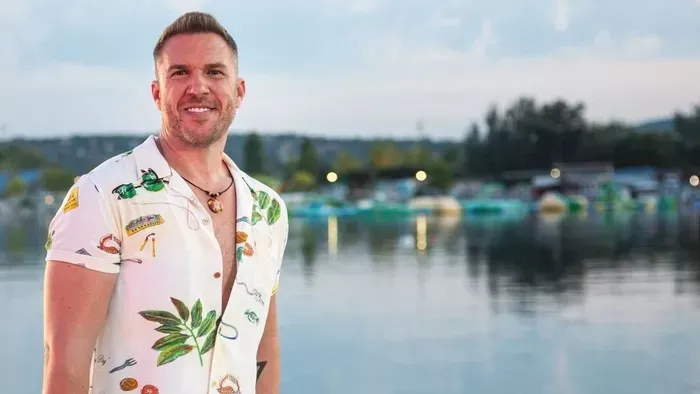 Kasza Tibi a stúdióban üvölt, Hevesi Tamás feljelentést tett