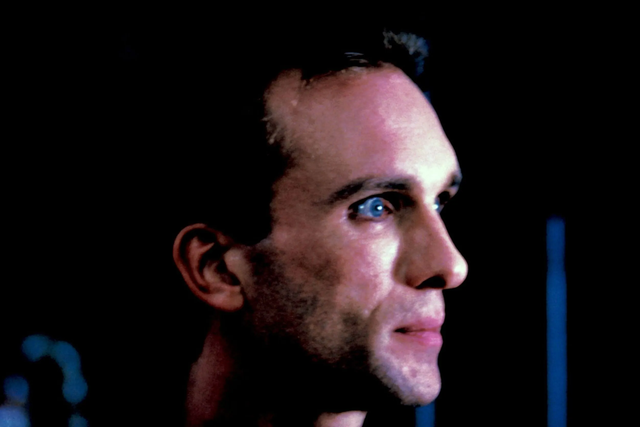 Sokkoló részletek a Ponyvaregény sztárjának halála ügyében: Peter Greene holttestét vér és sérülések borították