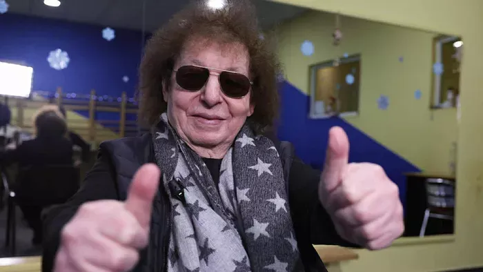 Csókkal ébresztették Demjén Ferencet: így telt a szülinapja