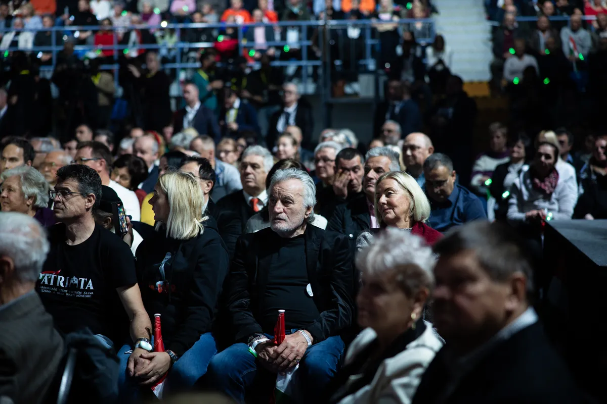 2025.12.06.Háború ellenes gyűlés_Kecskemét Körtvélyessy Zsolt