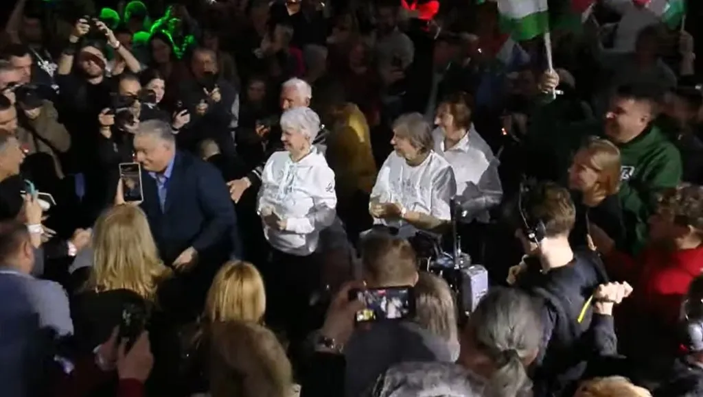 Háborúellenes Gyűlés Szegeden – Orbán Viktor    12.20 Szeged 