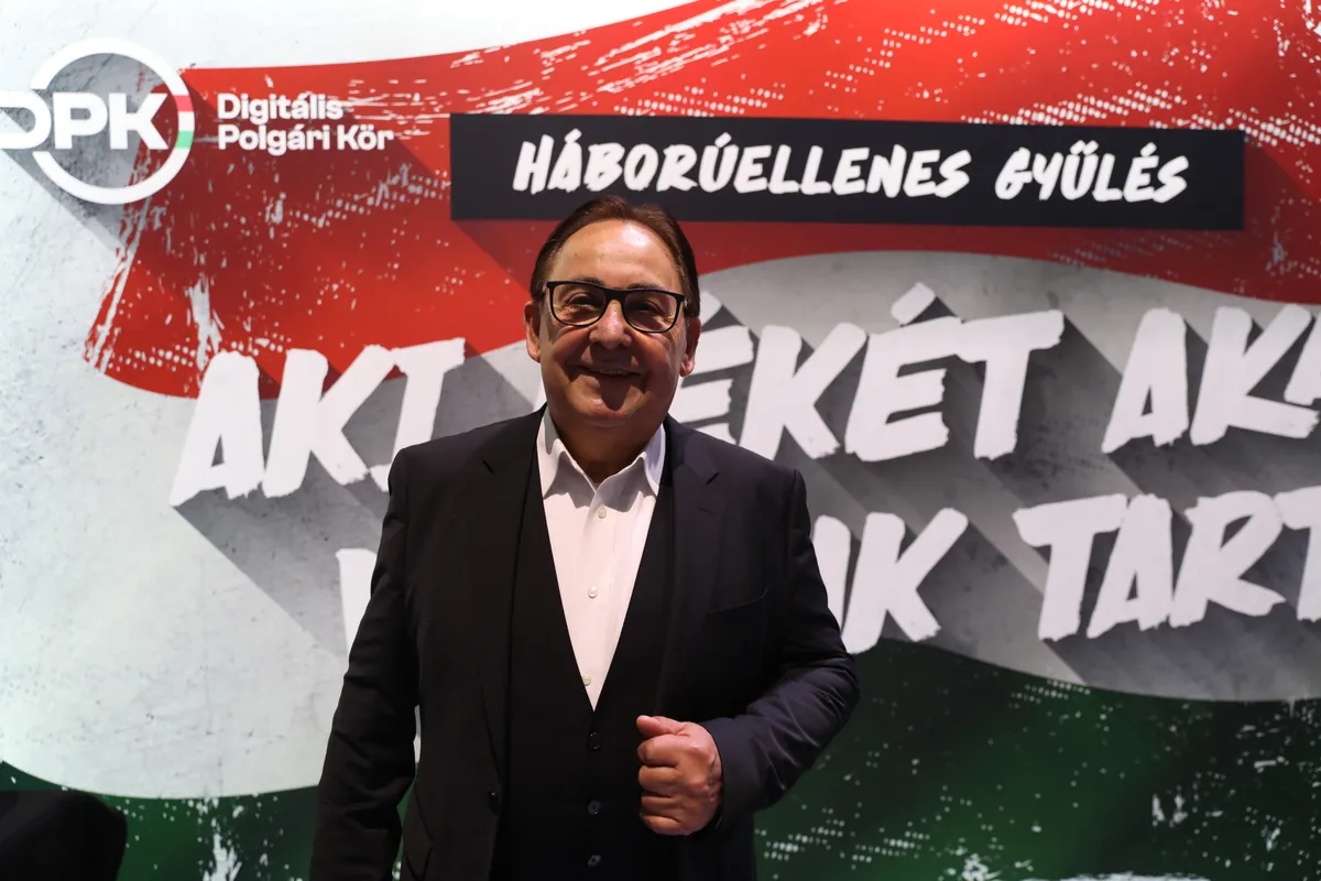 Háborúellenes Gyűlés Szegeden – Orbán Viktor  
 12.20 Szeged 