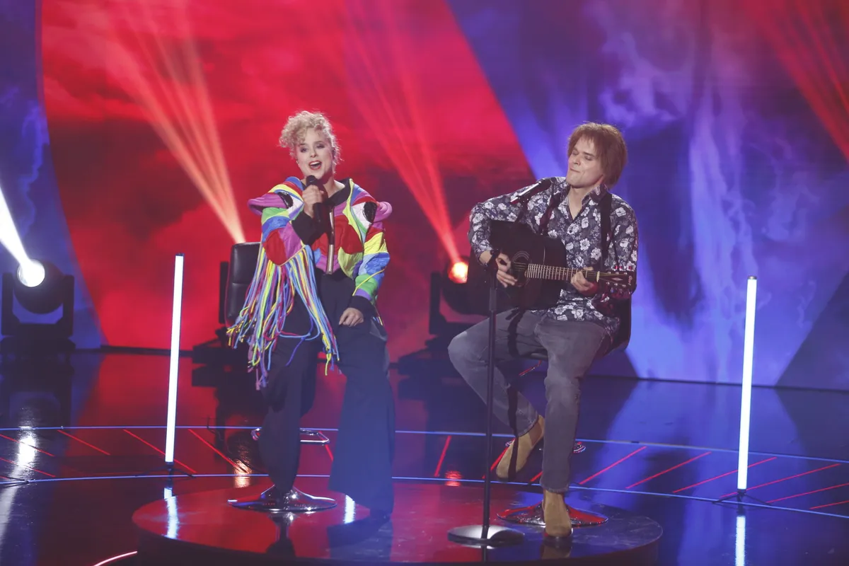 Vavra Bence a többlábon állás híve, ezért a Sztárban Sztár All Stars színpadáról, visszatért a civil munkájához