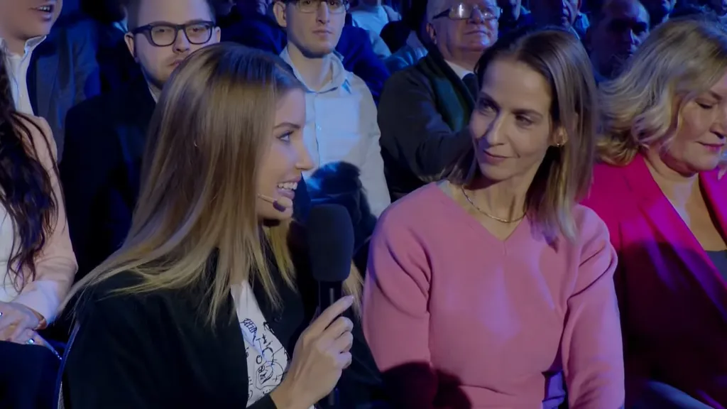 Háborúellenes Gyűlés, Mohács, 2025.12.13
DÁP, HEGY
dr benyeda zsófia
