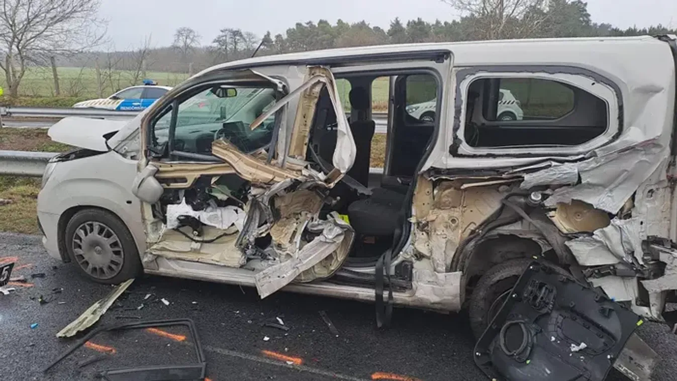 Halálos baleset az M1-esen: ketten vesztették életüket