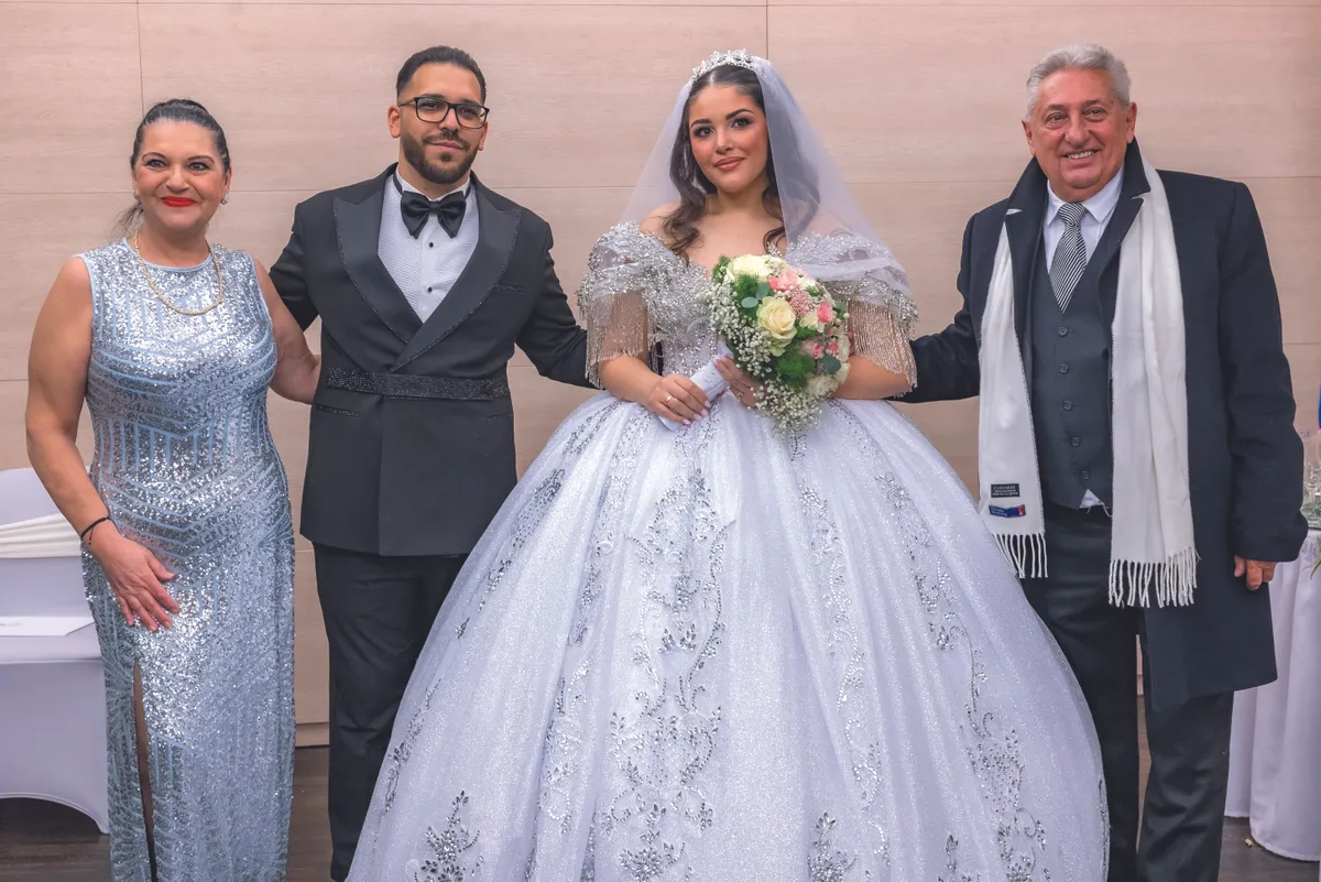 hot! magazin, hétfői feltöltések, címlap
ADRIÁN
Bangóék
Mikulás extra
NIKI
Harry és Meghan
Pásztor Erzsi 
EDINA
Falusi Mariann