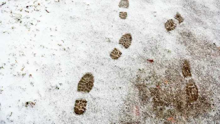 Hózáporral tör be a hidegfront az országra
