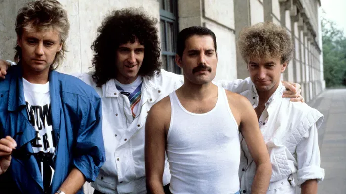 Örülhetnek a rajongók: új dallal jelentkezik a Queen