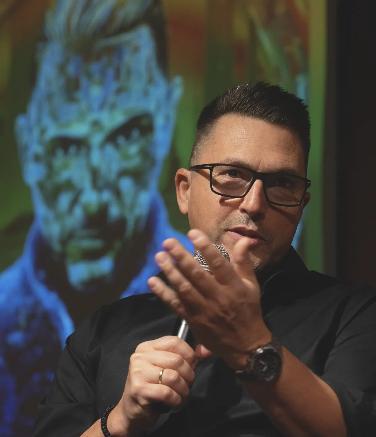 Ákos reméli, hogy a rajongói pontosan értik, mit üzen a dalain keresztül