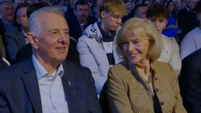 Schmitt Pál: talán a tavasz meghozza a békét