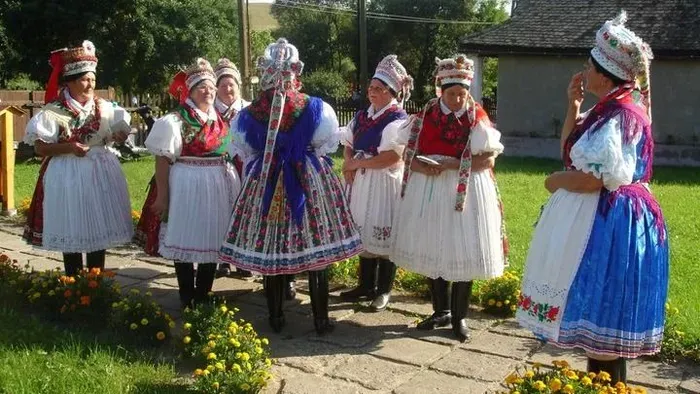 A Palócföld titkai: falvak, népi kultúra, és gasztronómia