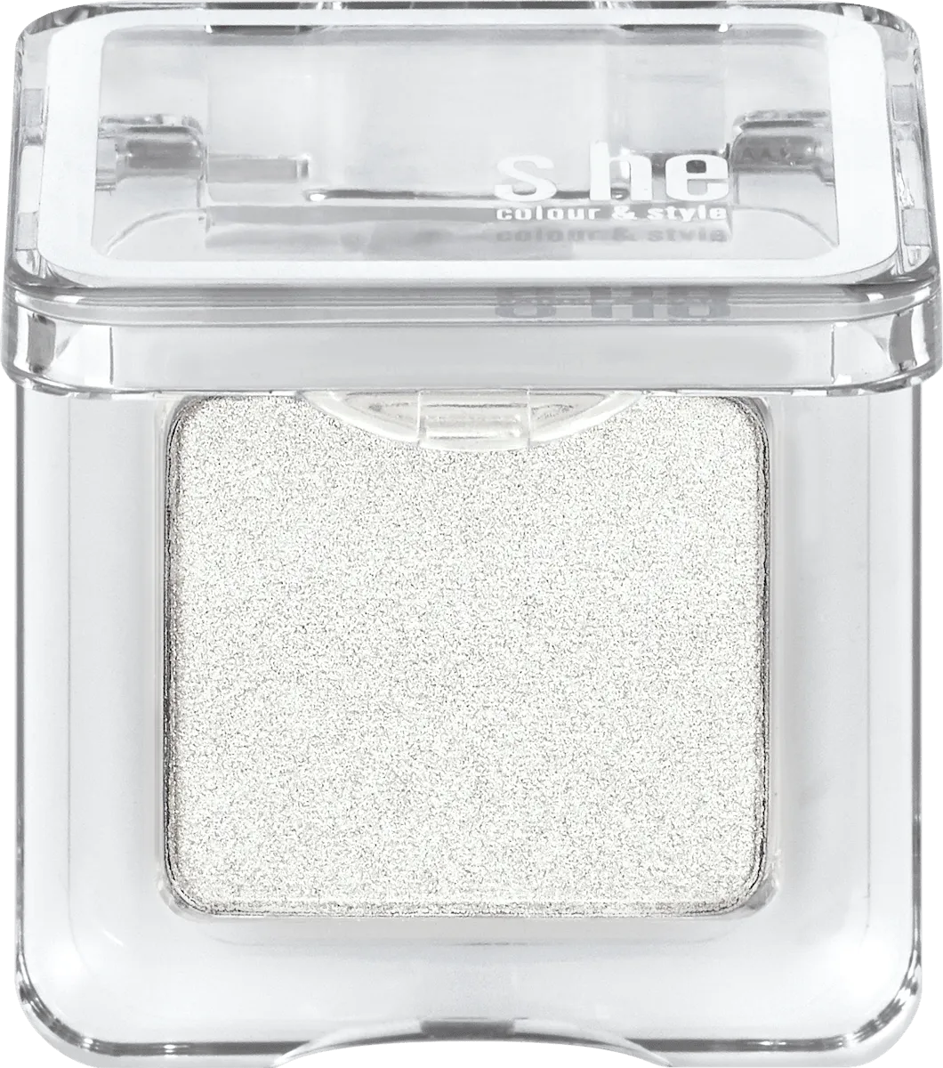 Sminktrendek 2026: mono szemhéjpúder.