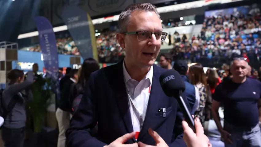 Rétvári Bence: nem csatlakozunk a háborús hitelfelvételhez!