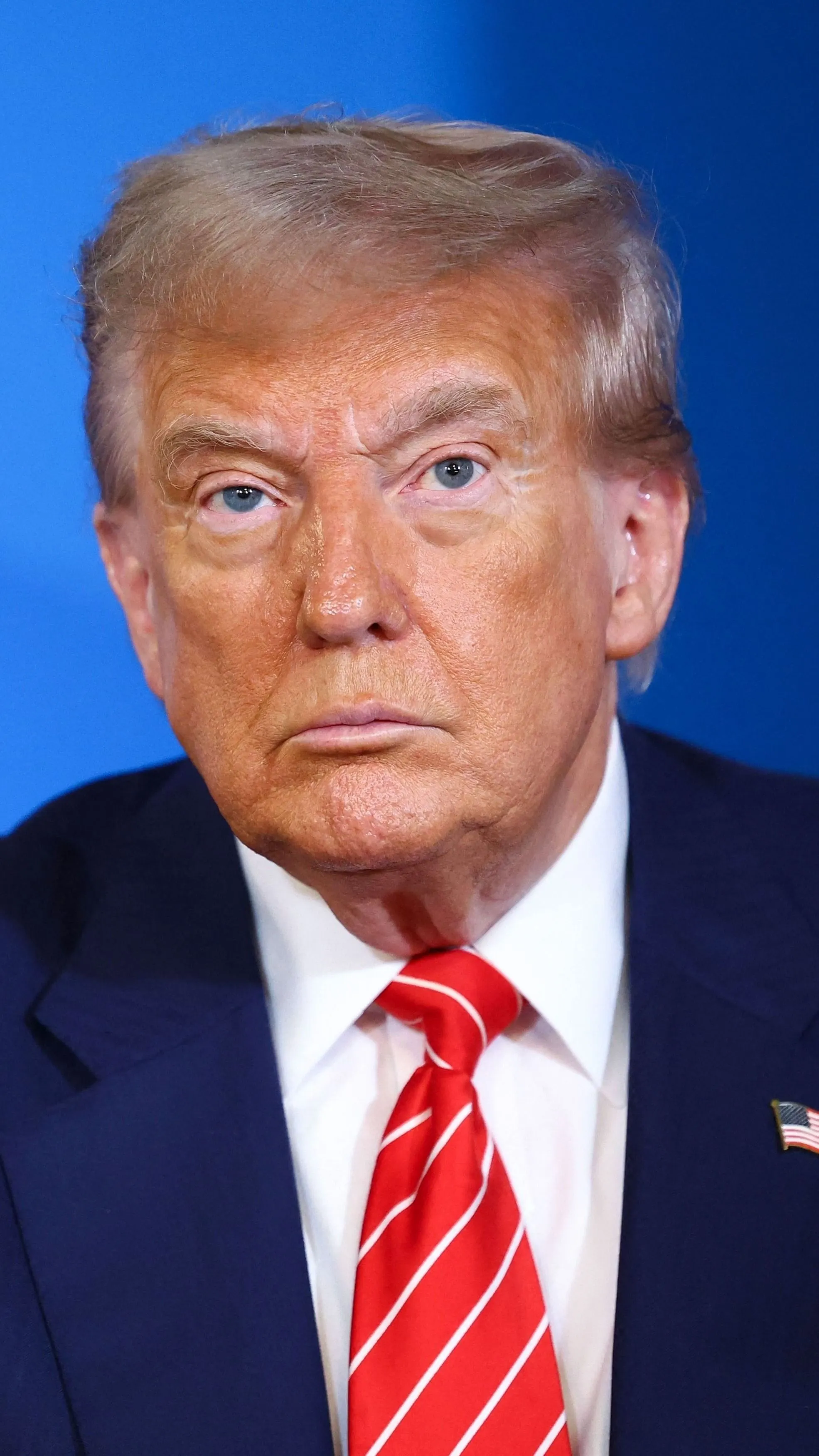 Donald Trump karácsonyra békét akar