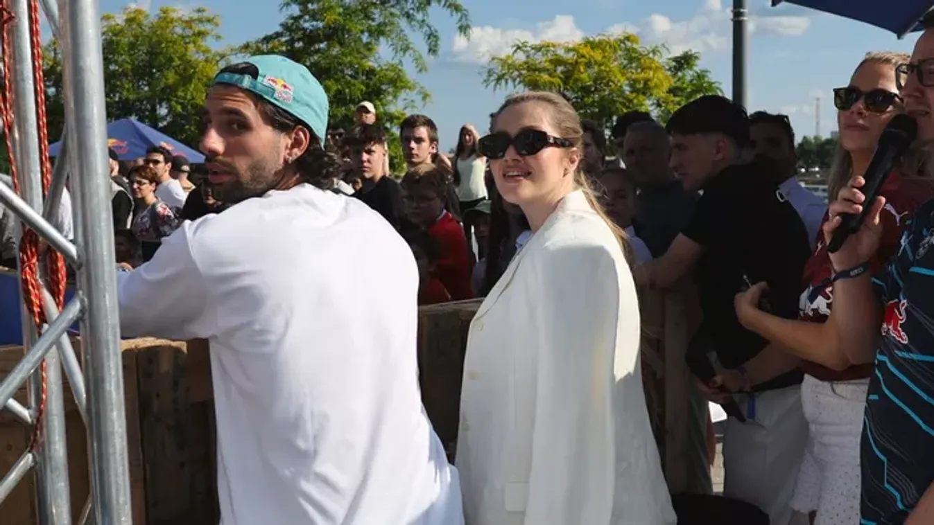 Mindenki erre várt, megváltoztatta a nevét Buzsik Borka