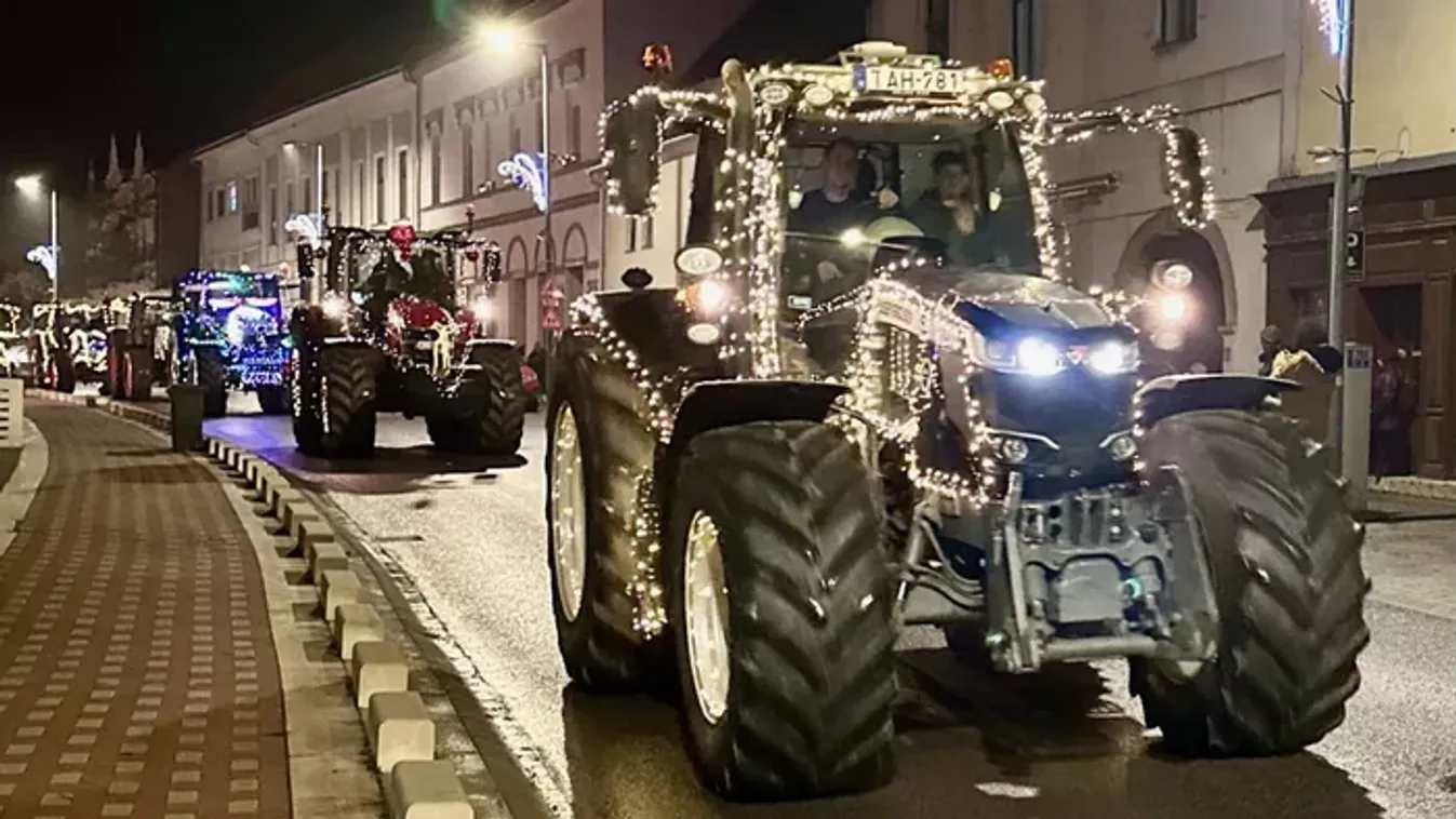 Fénytraktoros felvonulással zárult Siklóson az adventi programsorozat