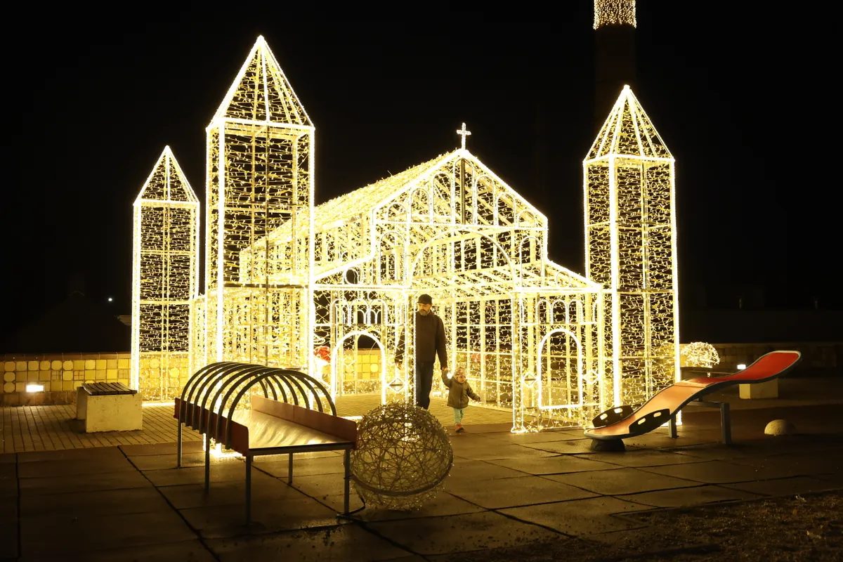 Fénykiállítás Pécsen.