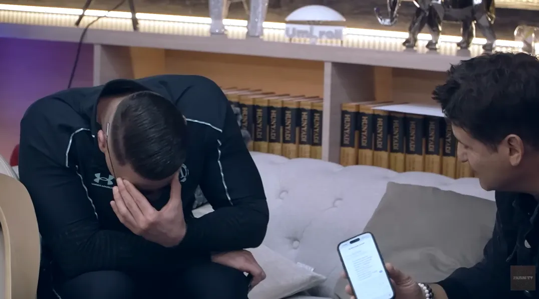 PSG Ogli keményen megszívatta a műsorvezetőt. Hajdú Péter kellemetlen helyzetbe került 