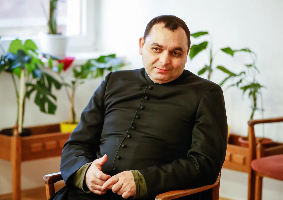 Orsos Zoltán atya fogyókúra előtt