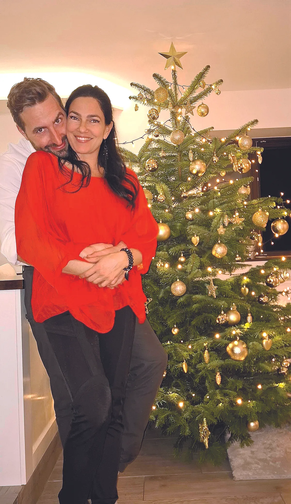 Bódi Sylvi megmutatja a párját: "A szüleim húsz éve elváltak, de együtt ünneplünk" - BORS
