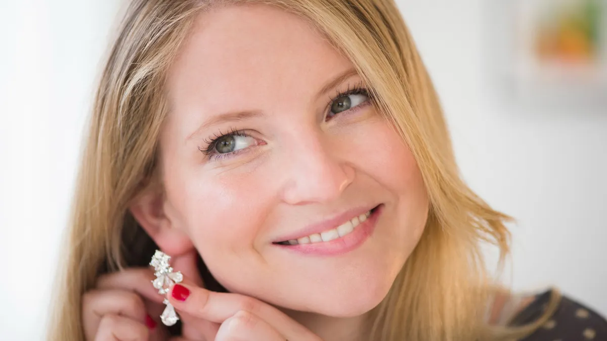 Ez a fülbevaló illik a legjobban az arcformádhoz – Meglepő átalakulás vár rád, ha bevállalod