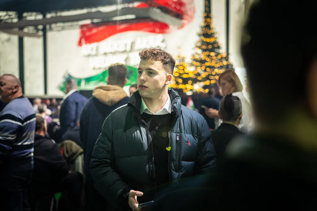 Háborúellenes Gyűlés Szegeden – Orbán Viktor  
 12.20 Szeged 