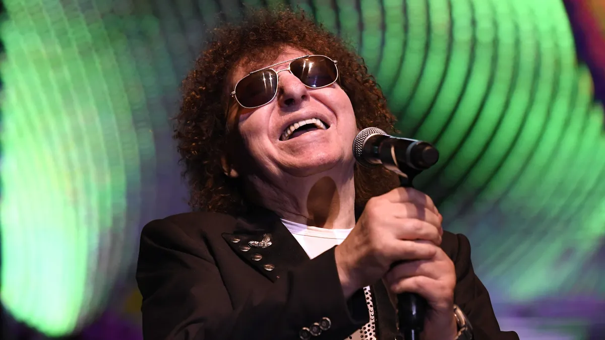 Demjén Ferenc születésnapja alkalmából összeszedtük a legnagyobb visszatéréseit