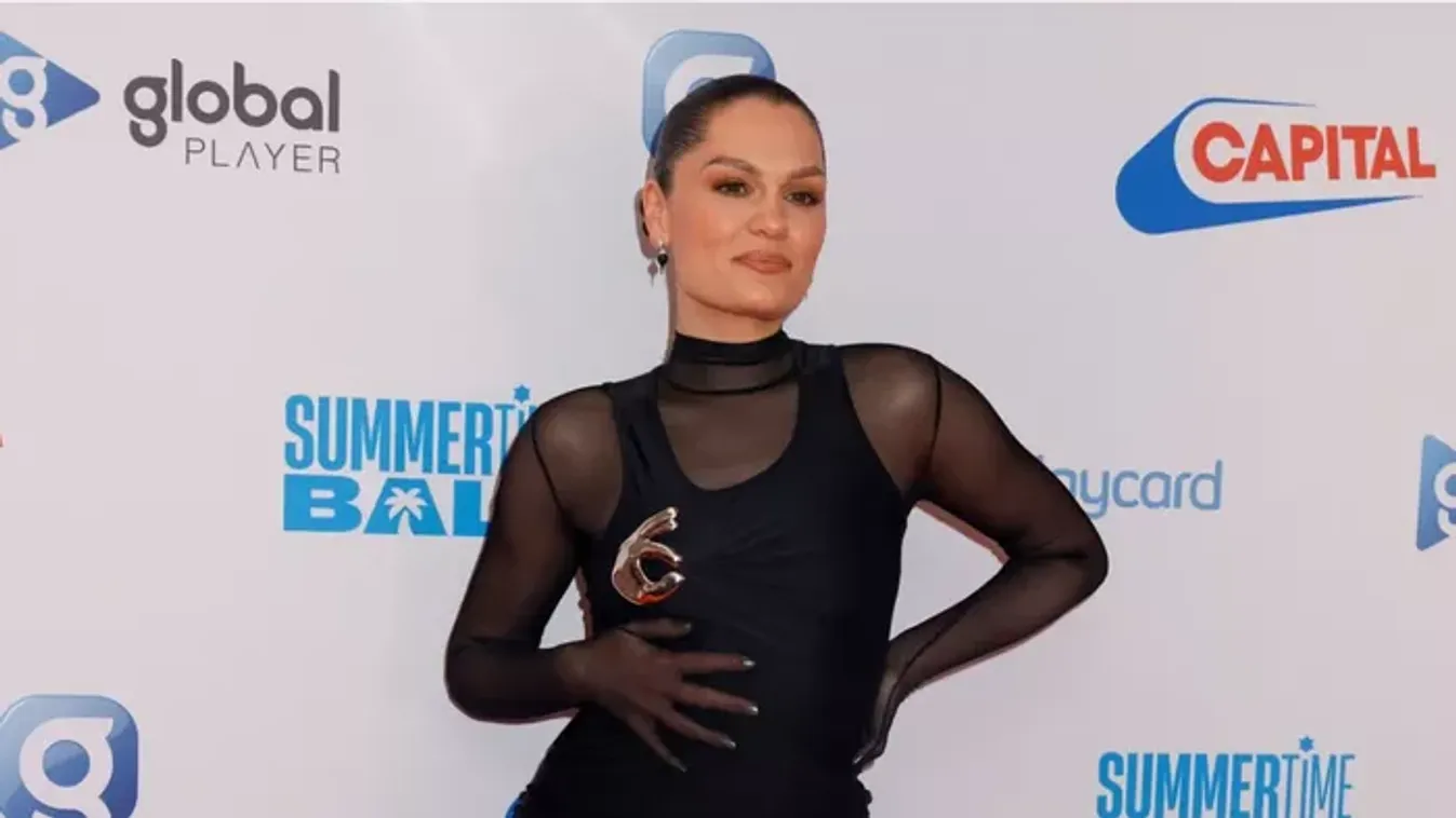 Őszintén vallott a népszerű énekesnő: visszatérhet rákos betegsége