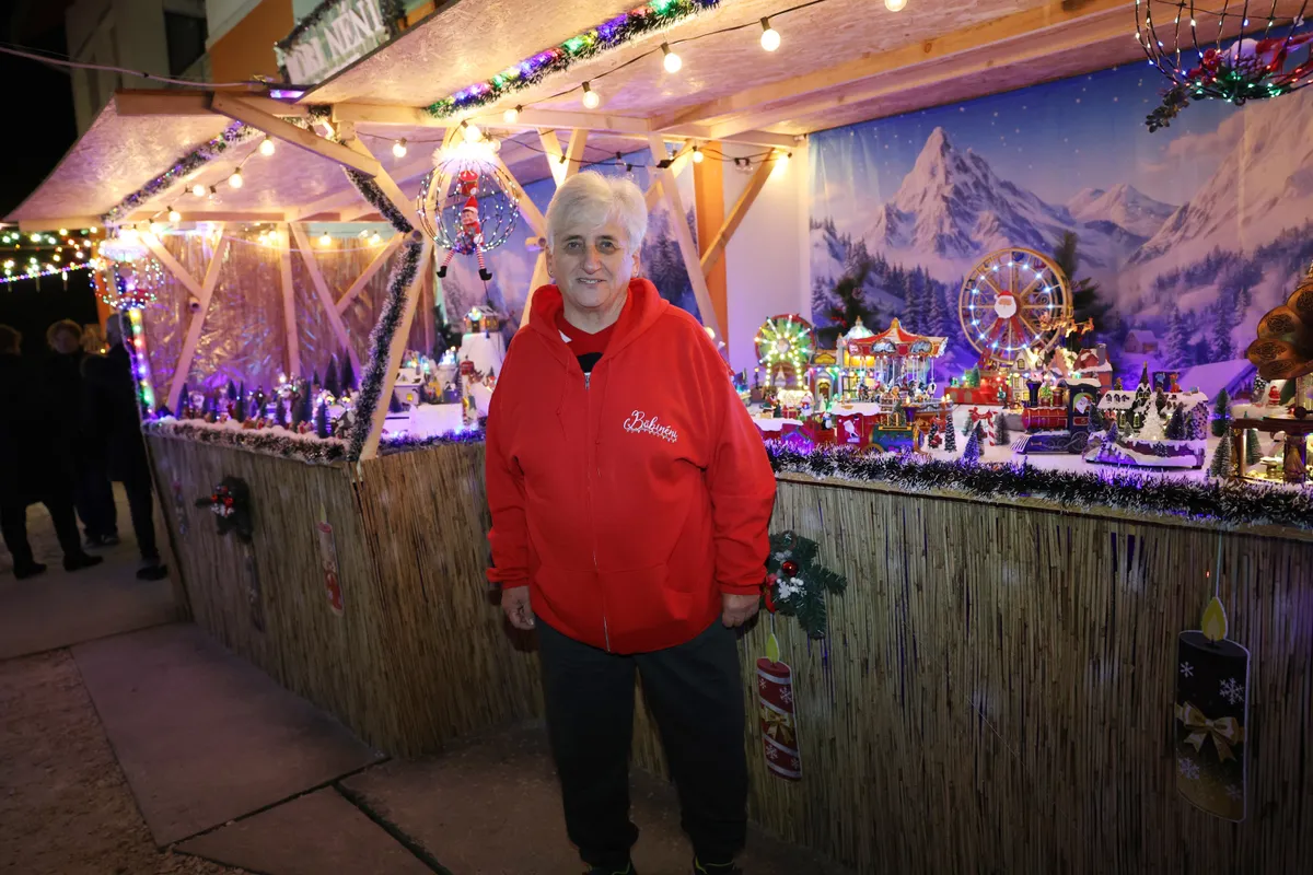 Az ország minden pontjáról ellátogattak Böbi nénihez.