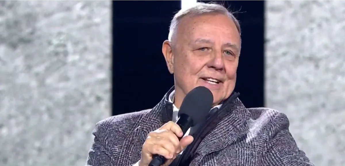 Cseke Péter szerint Orbán Viktor példaértékű munkát végez.