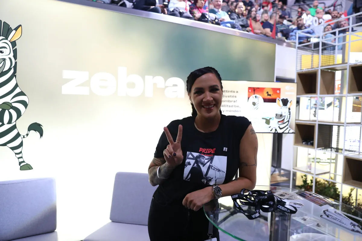 Háborúellenes Gyűlés Szegeden – Orbán Viktor  Tóth Gabi 12.20 Szeged 