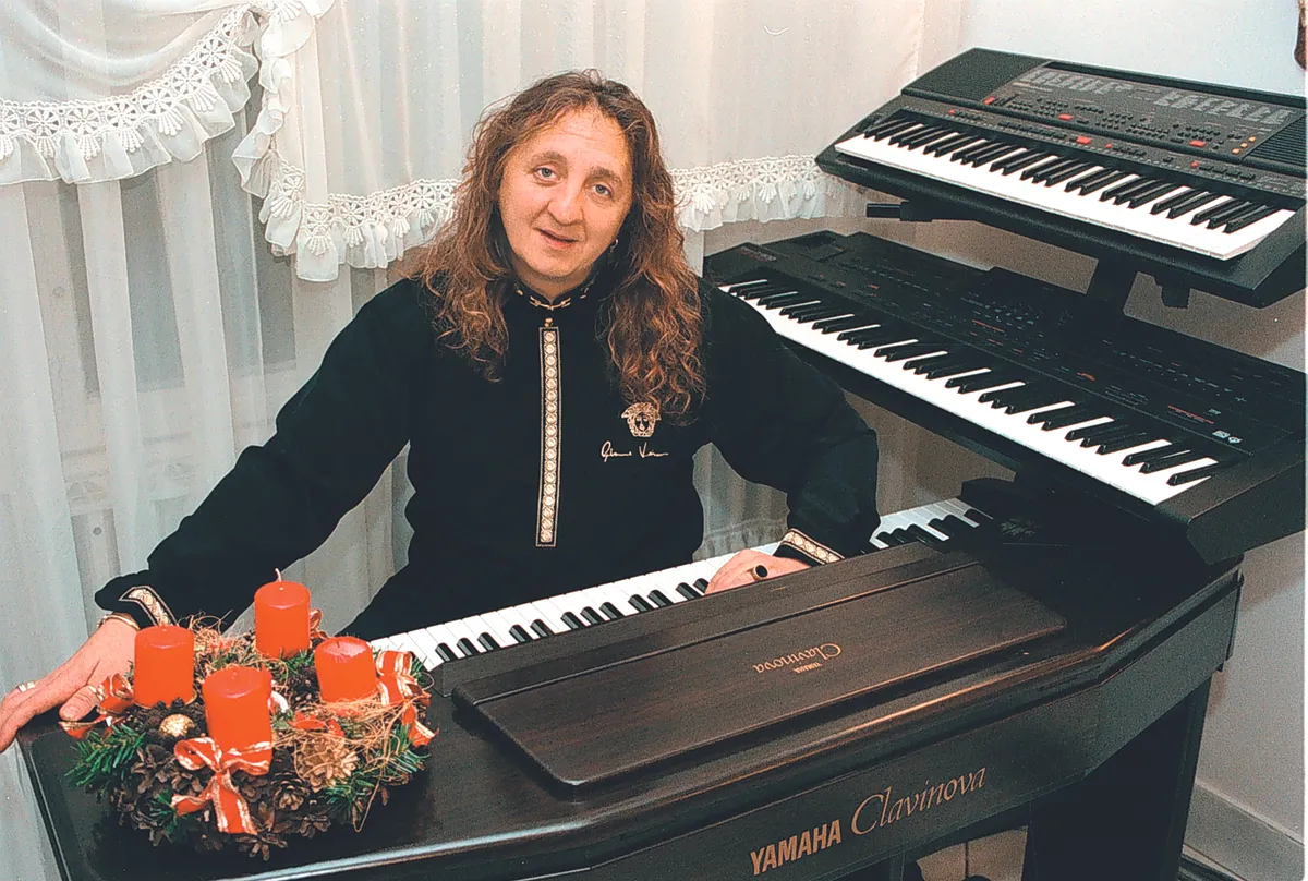 Zámbó Jimmy titkos aktája 25 év után nyílt meg.