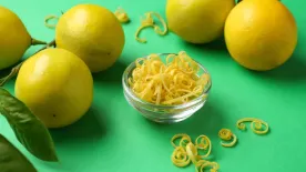 Hogyan kell tisztítani a citromhéját, hogy ne legyen mérgező?