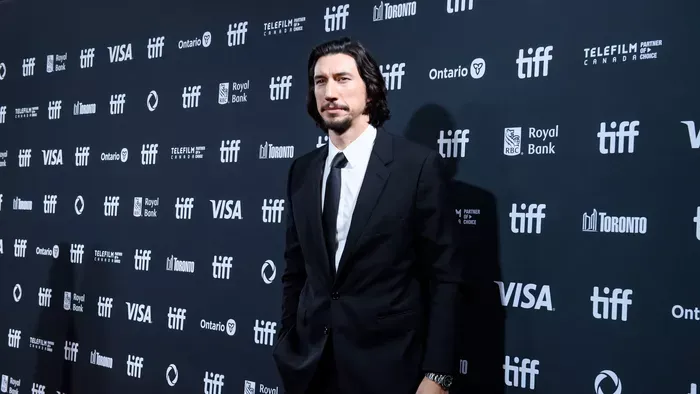 Adam Driver a Zeneakadémián pihente ki a forgatást