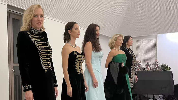 Árváknak jótékonykodott Rogán-Szendrei Cecília