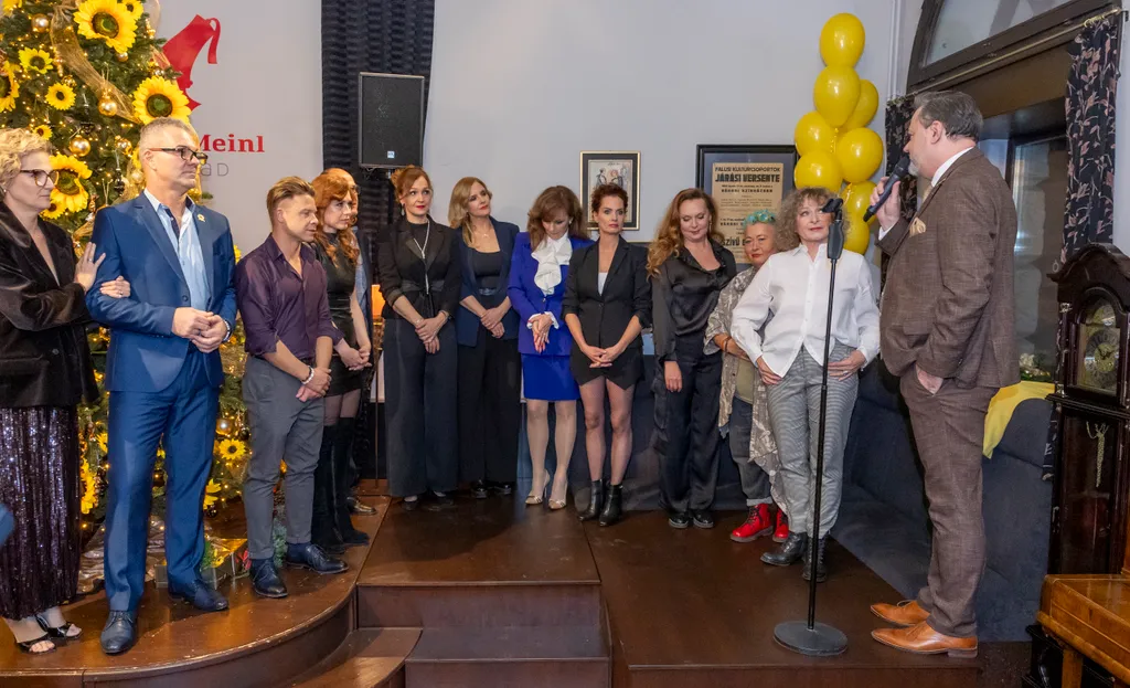 A Naptárlányokat nem akárki rendezte: Bank Tamás feleségéé az érdem.