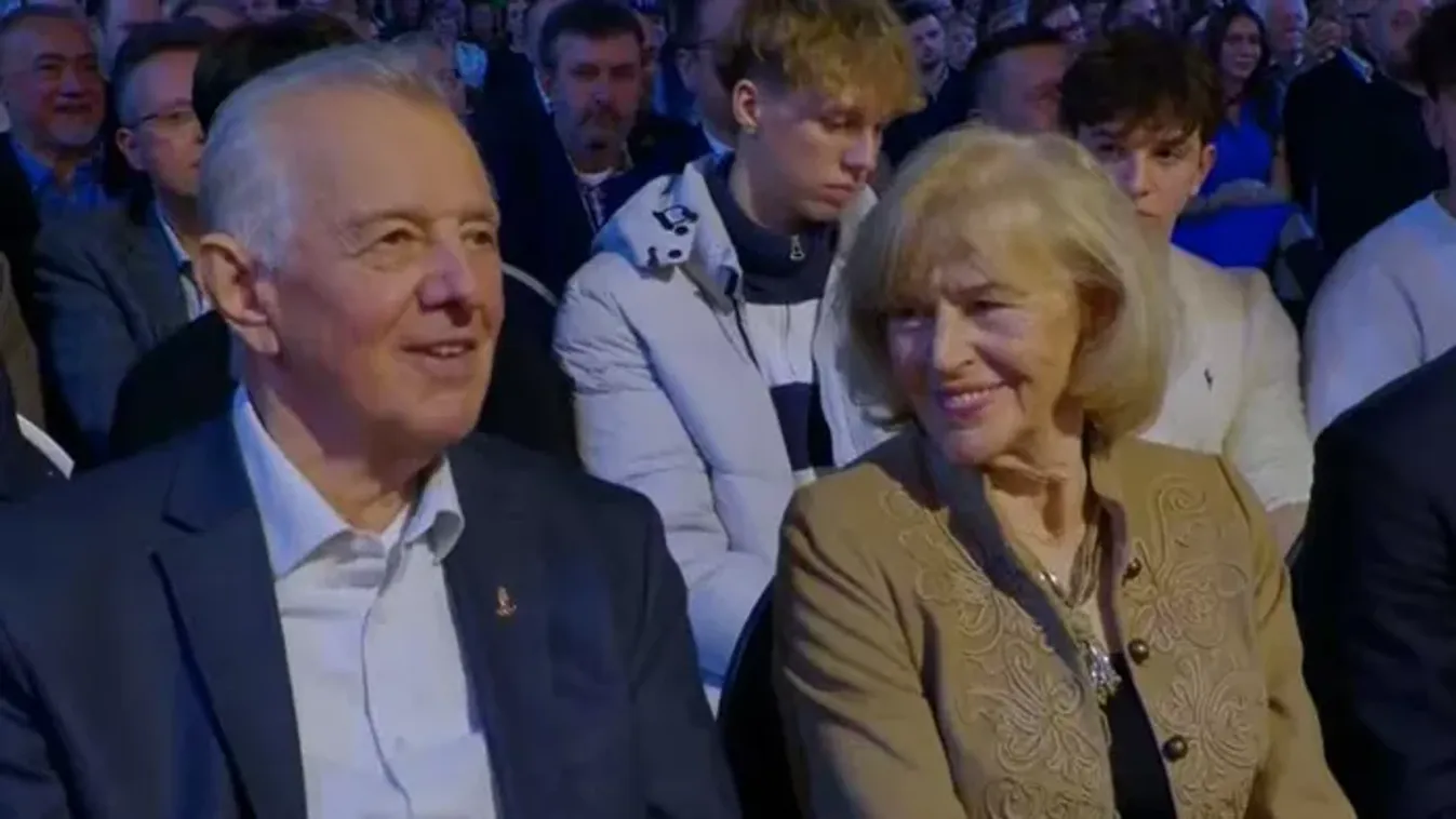 Schmitt Pál: talán a tavasz meghozza a békét