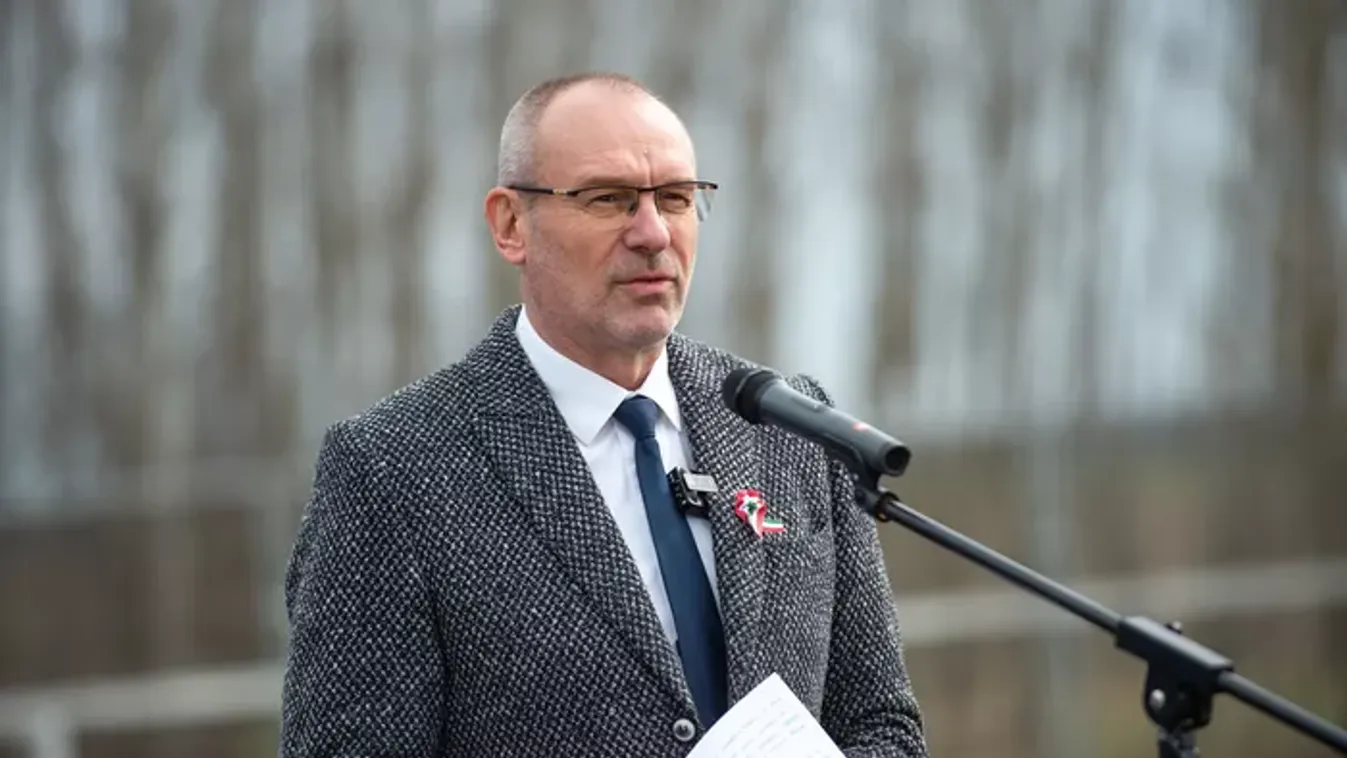 Zsigó Róbert: mostantól még több terméket vásárolhatnak olcsóbban a családok és a nyugdíjasok