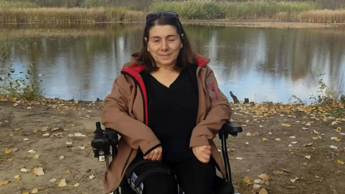 Mónika rejtélyes betegséggel küzd.