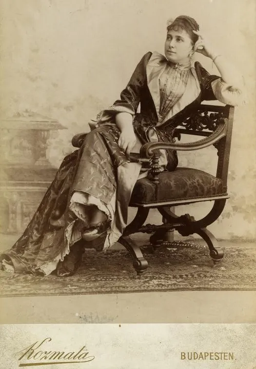 Pilisy Róza portréja. 