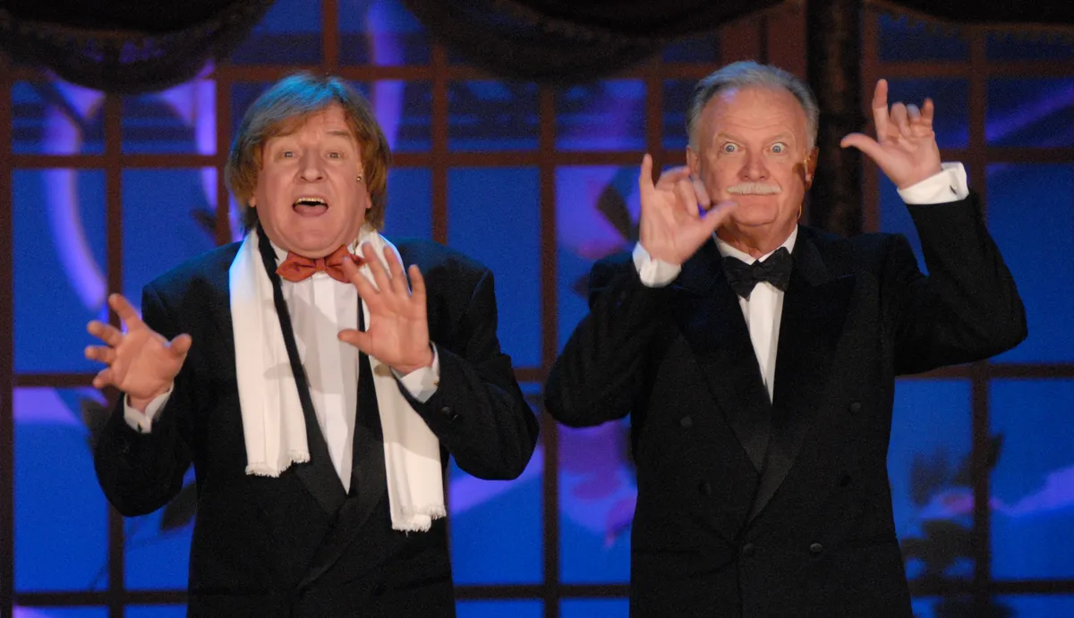 Balázs Péter és Tahi Tóth László sok kabaré jelenetben játszottak együtt.