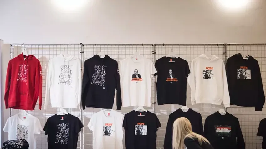 Vajon milyen ruhában látjuk Mohácson Szabó Zsófit?