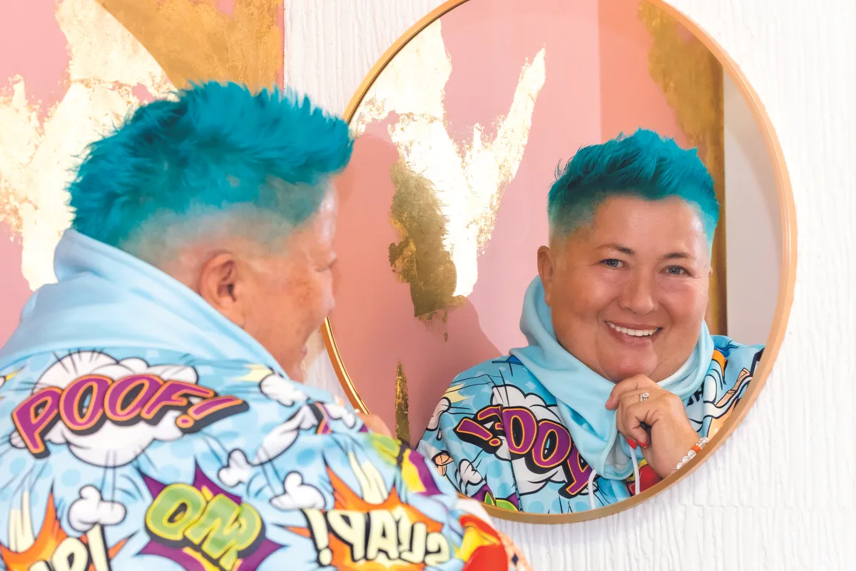 Falusi Mariannt az elmúlt években sok fájdalom érte, de túl van a nehezén, ma már sokat mosolyog.