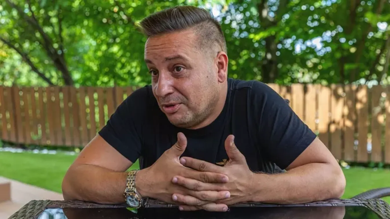 Hűha: Hallgasd meg L.L. Junior első zenéjét