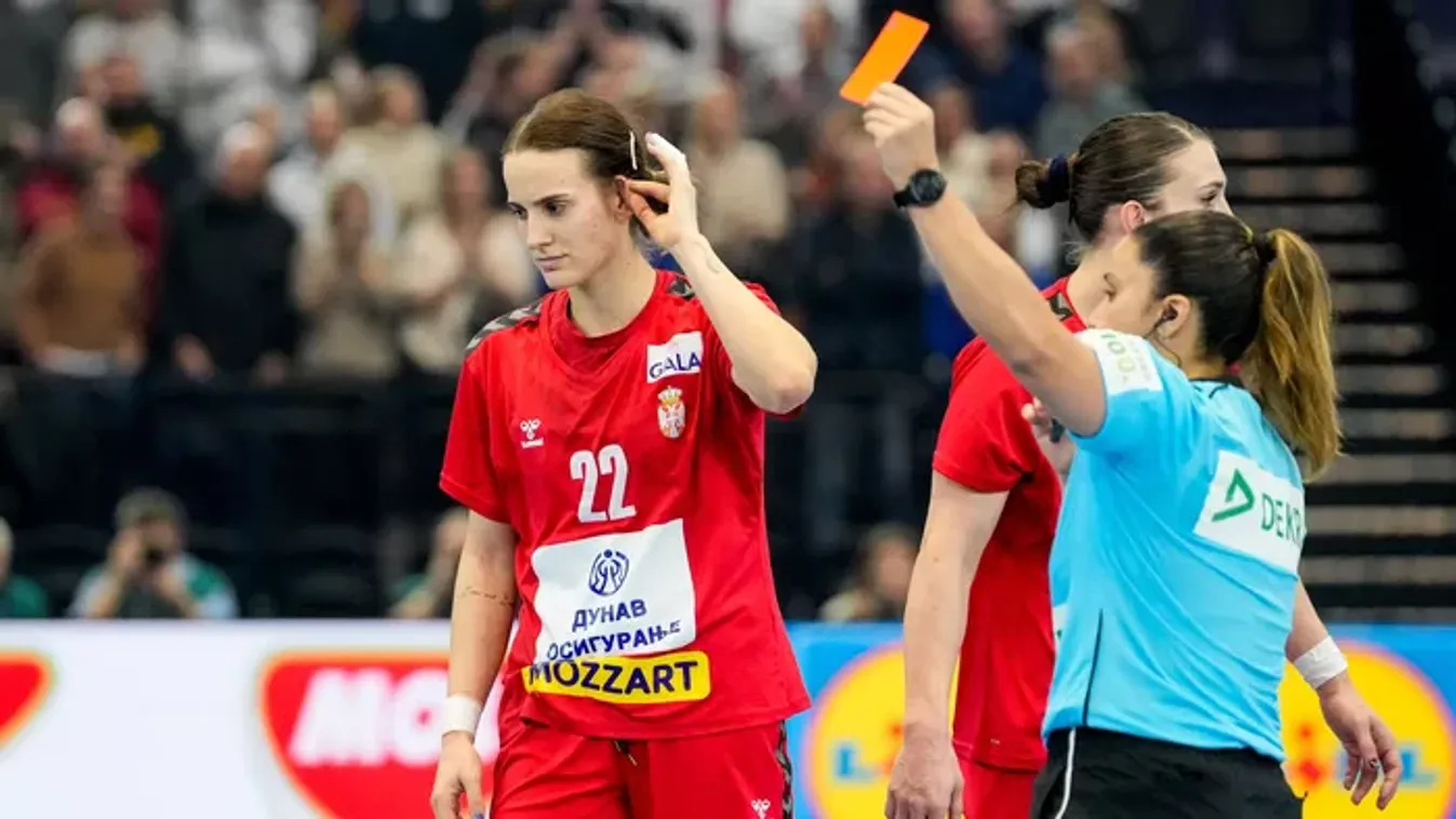 Ilyen még sosem történt, a DVSC játékosán röhög az egész világ